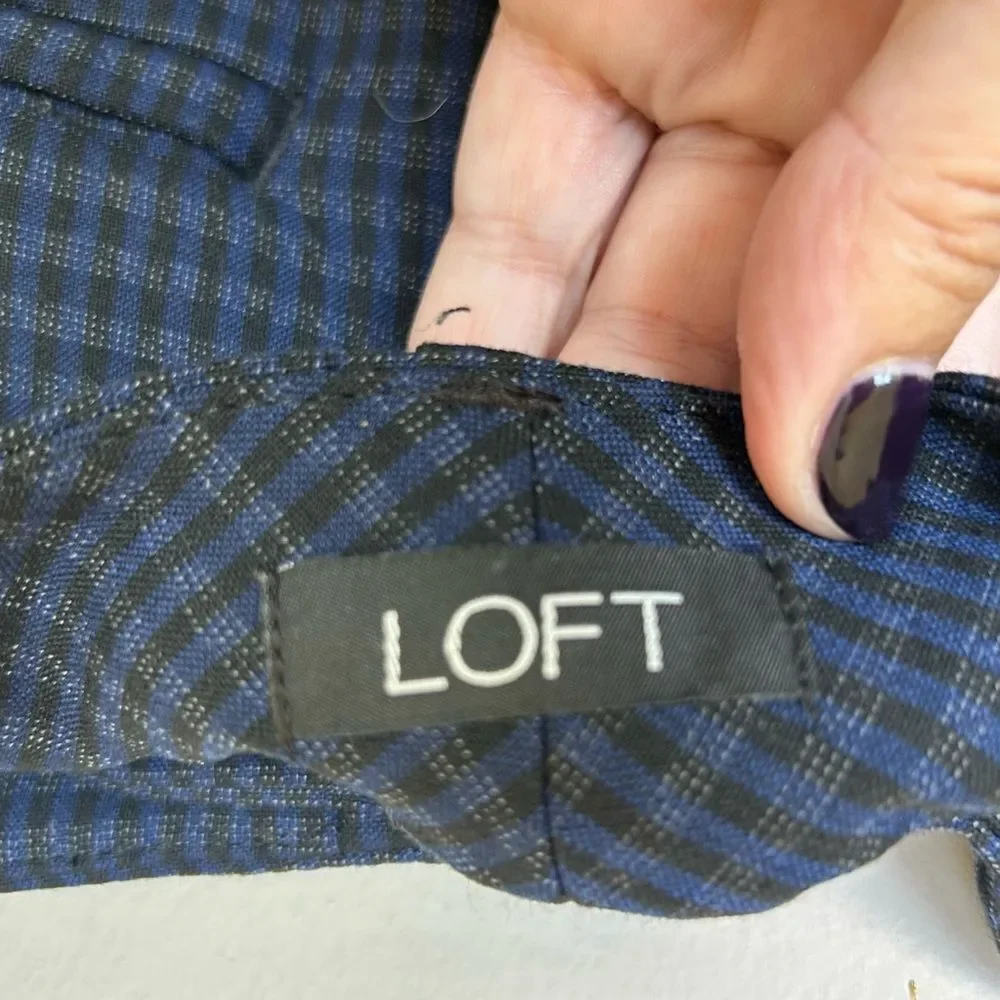 EUC Loft Julie Skinny Navy Checkerd Pants - Size 14